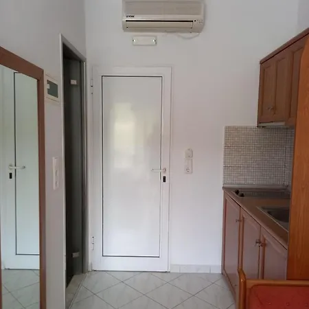 Asterias Appartement *